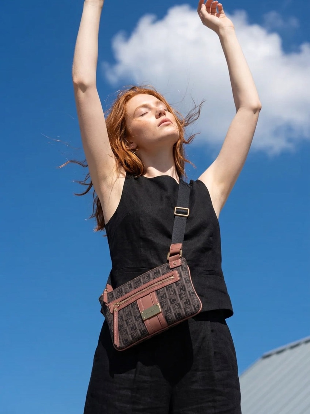 LAMB Gwen Stefani Y2K Signature L Logo Crossbody Shoulder Bag Brown Leather Trim